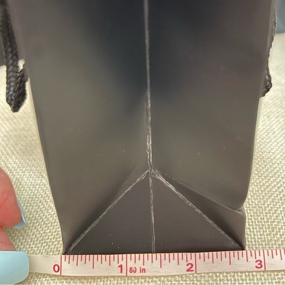 ⭐️(4)CHANEL SM SHOPPING BAGS⭐️(3)CHANEL CAMELLIA FLOWERS🌸LOT’SA CHANEL RIBBON💝 - Picture 7 of 8